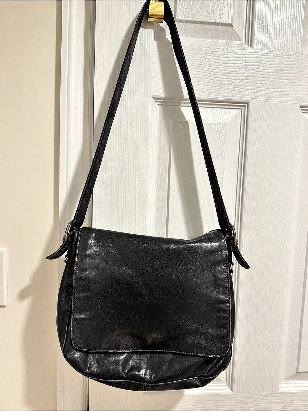 100% Genuine Leather Black Messenger Bag Vintage Y2K Shoulder Crossbody